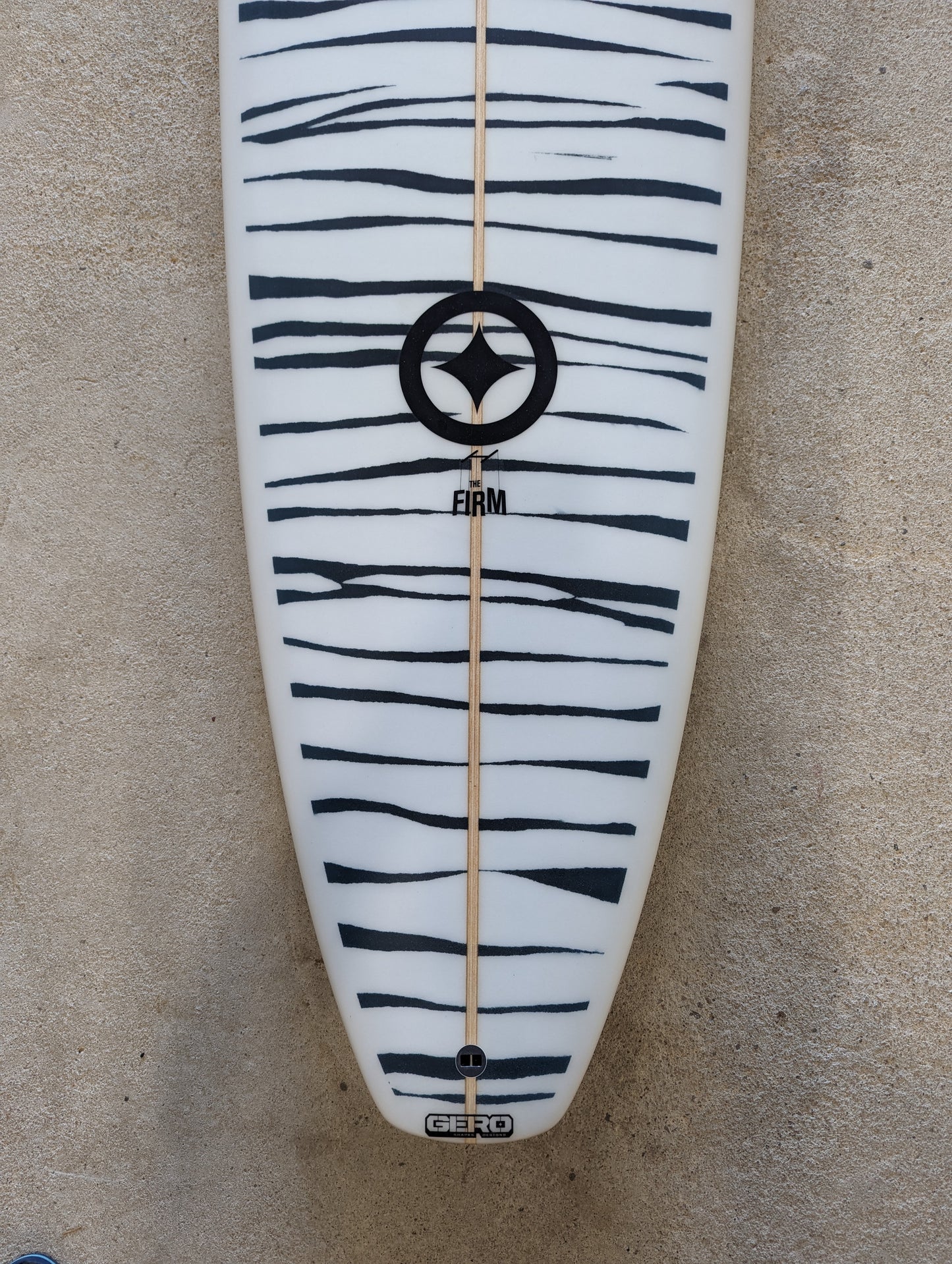 Fatum Firm 9'2"- Zebra Stripes