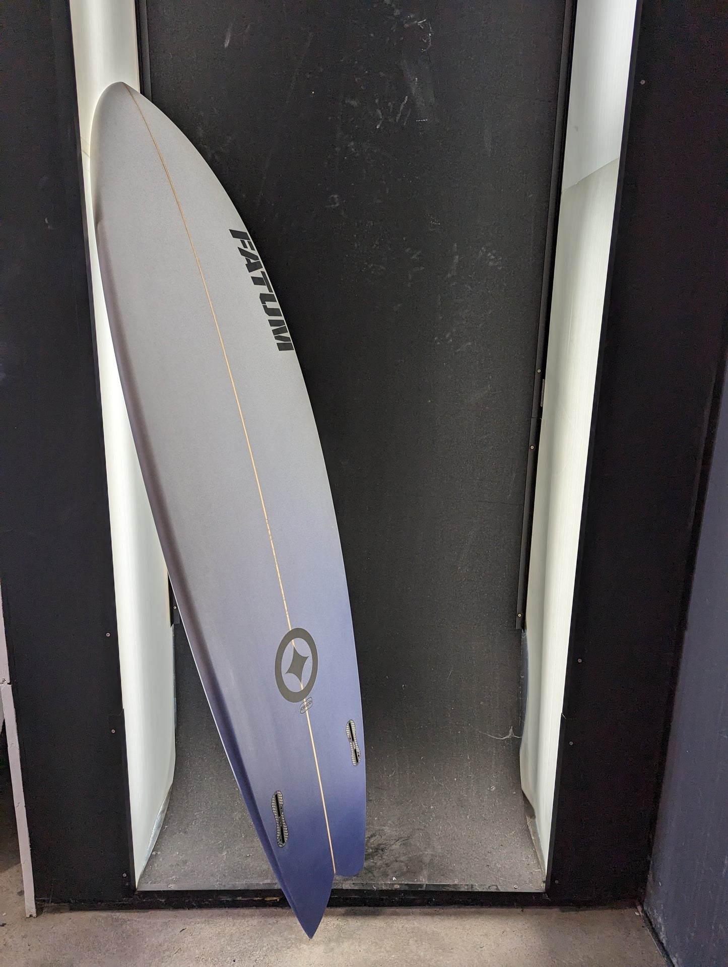 Fatum Disco 5'9" - Blue Fade