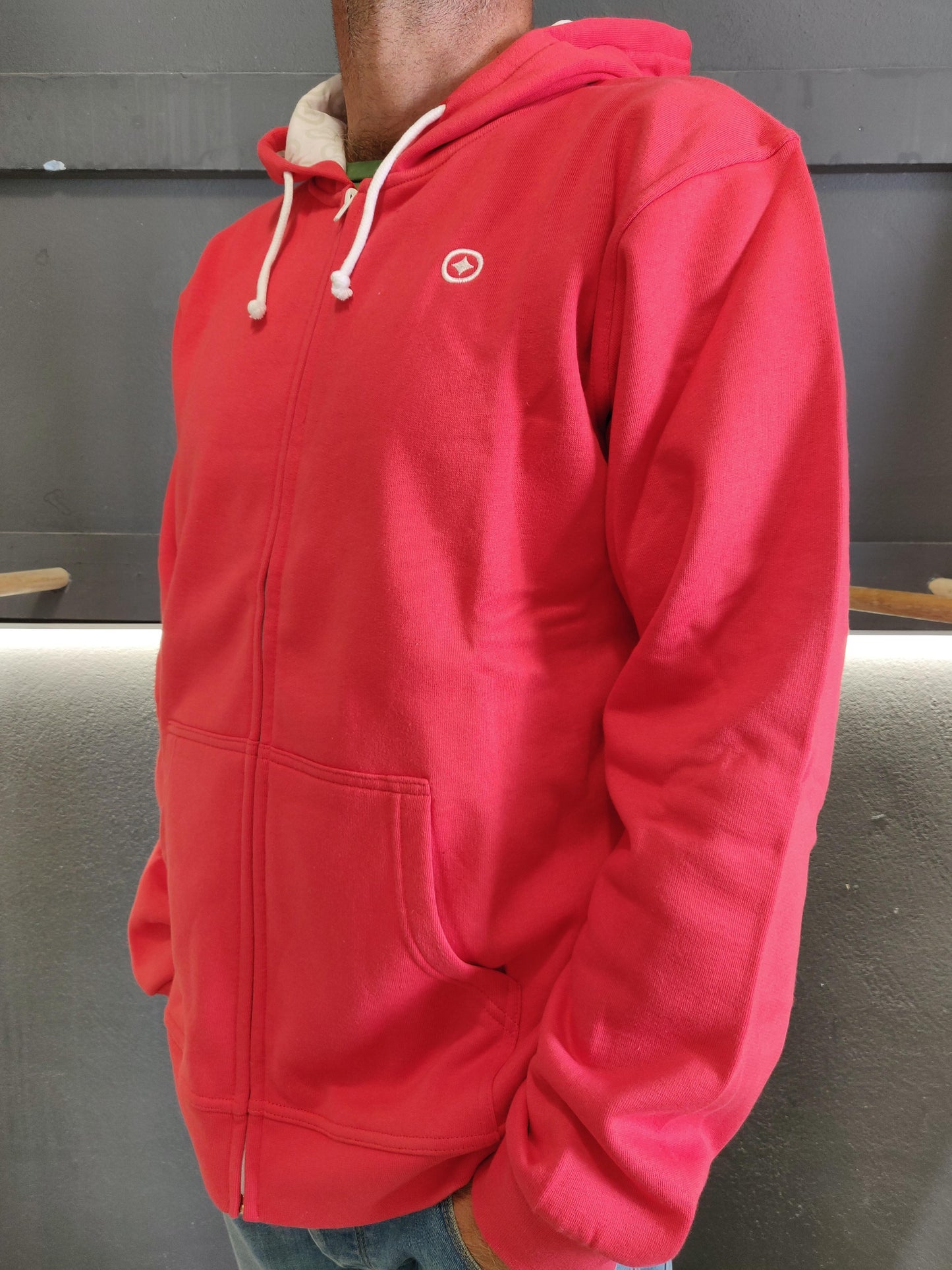 Fatum Surfcheck Hoodie - Red