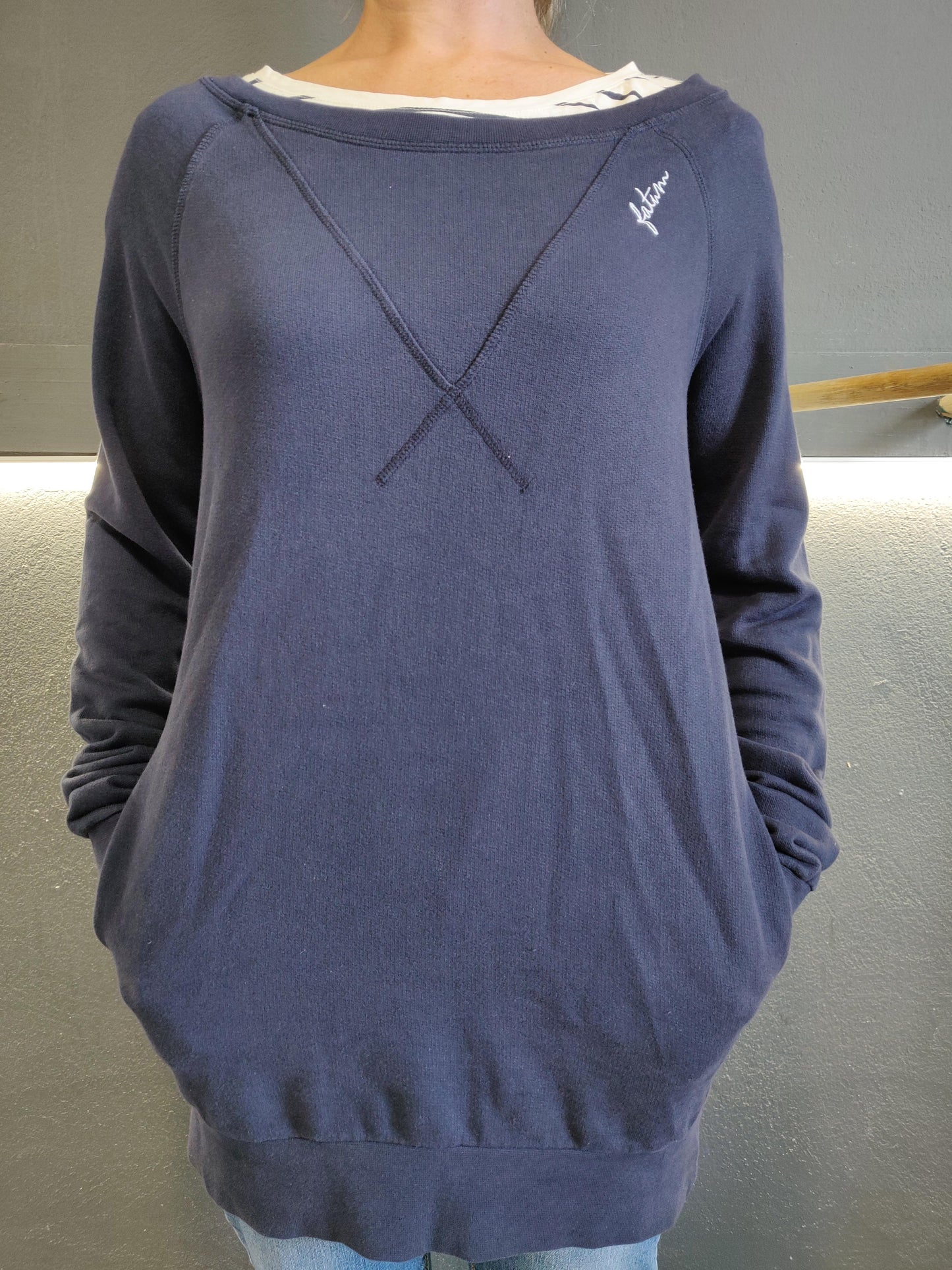 Fatum Ladies Cross Hoodie - Dark