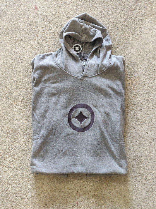 Fatum Changing Robe with Black Star